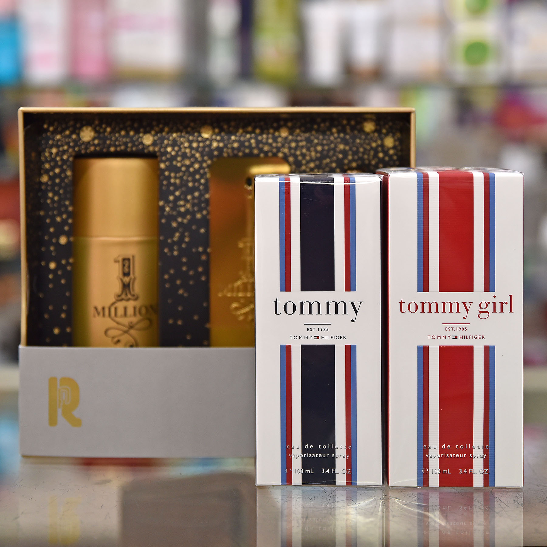 Droguería Perfumería La Plaza